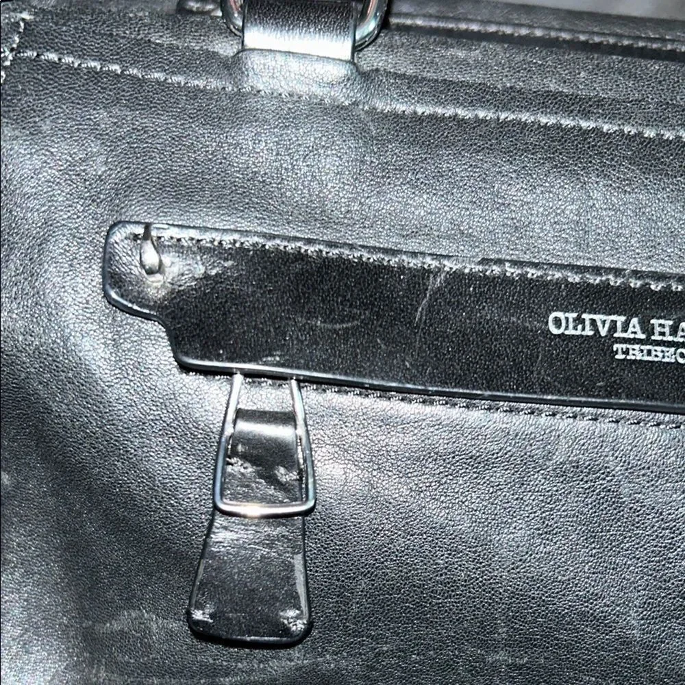 Olivia Harris Black Leather Duffel Bag with Modern Chain-Link Design - Picture 6 of 16